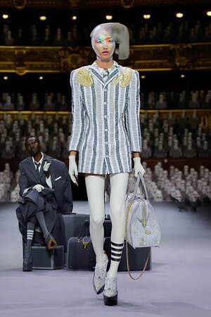 トム ブラウン オートクチュール(THOM BROWNE Haute Couture) 2024年春夏ウィメンズ&メンズコレクション  - 写真34