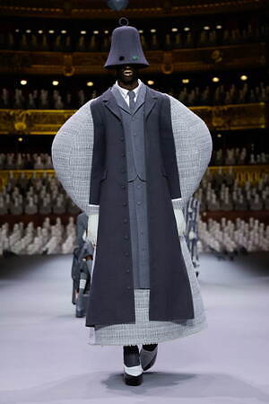 トム ブラウン オートクチュール(THOM BROWNE Haute Couture) 2024年春夏ウィメンズ&メンズコレクション  - 写真40
