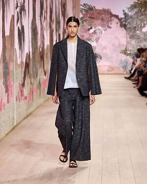 ディオール オートクチュール(DIOR Haute Couture) 2023-24年秋冬ウィメンズコレクション  - 写真31