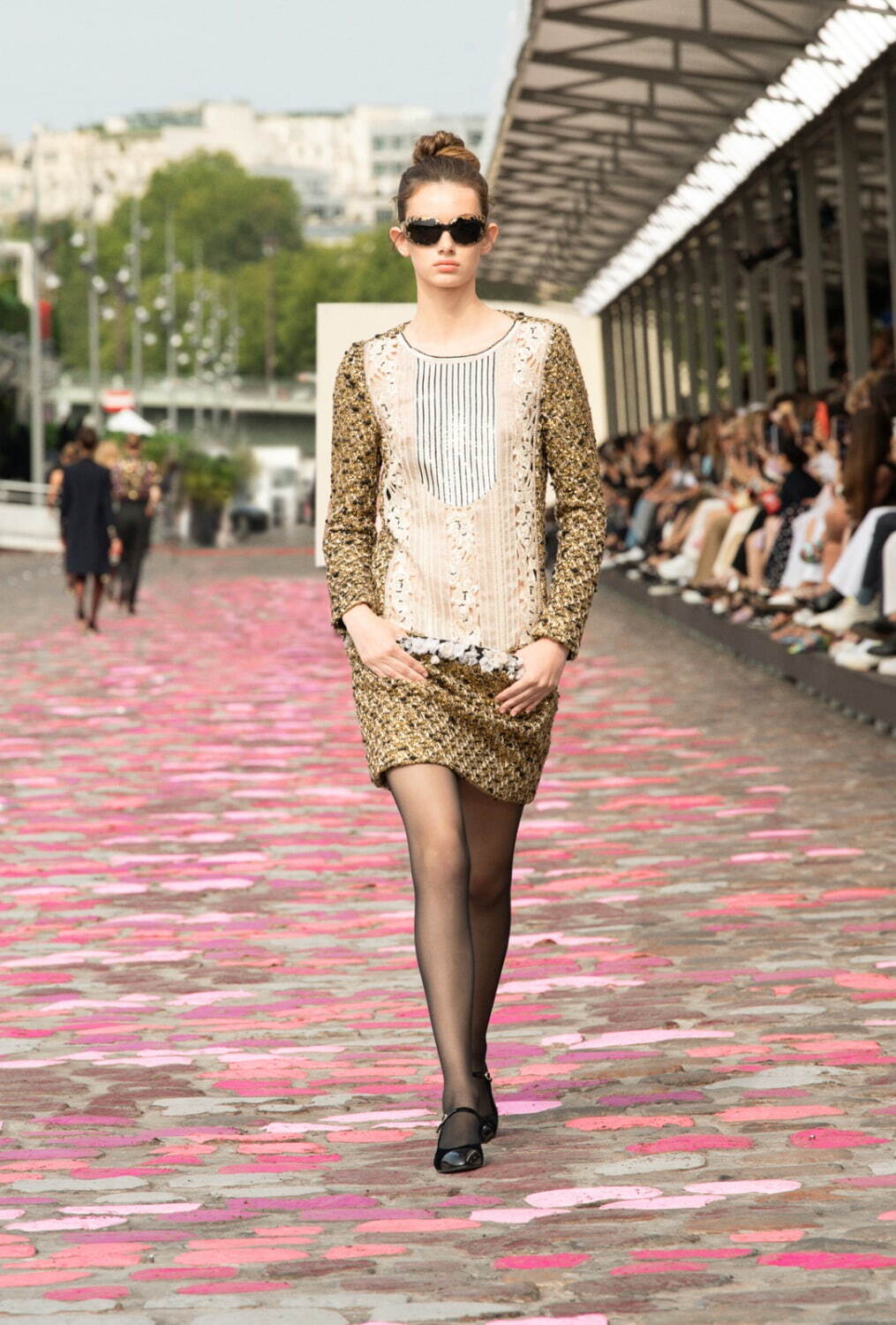 シャネル オートクチュール(CHANEL Haute Couture) 2023-24年秋冬ウィメンズコレクション  - 写真22