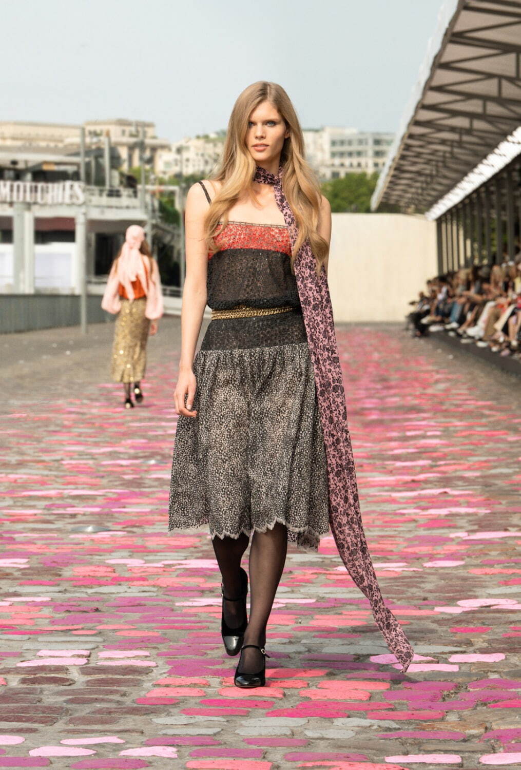 シャネル オートクチュール(CHANEL Haute Couture) 2023-24年秋冬ウィメンズコレクション  - 写真27