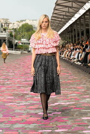 シャネル オートクチュール(CHANEL Haute Couture) 2023-24年秋冬ウィメンズコレクション  - 写真26