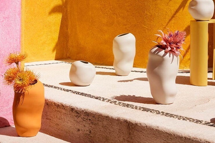 H&Mのインテリア「H&M ホーム」クッションカバー＆テーブルクロスなど大阪・心斎橋店に