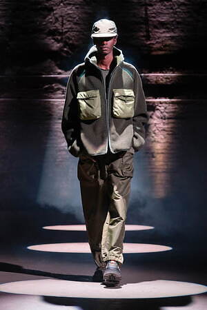 ウールリッチ ブラックレーベル(WOOLRICH BLACK LABEL) 2025-26年秋冬ウィメンズ&メンズコレクション  - 写真27