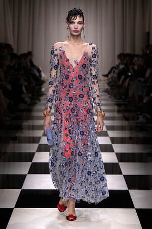 ジョルジオ アルマーニ プリヴェ(GIORGIO ARMANI PRIVÉ) 2023-24年秋冬ウィメンズコレクション  - 写真7