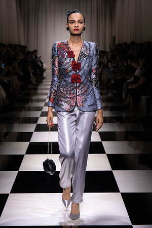 ジョルジオ アルマーニ プリヴェ(GIORGIO ARMANI PRIVÉ) 2023-24年秋冬ウィメンズコレクション  - 写真12