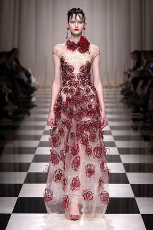 ジョルジオ アルマーニ プリヴェ(GIORGIO ARMANI PRIVÉ) 2023-24年秋冬ウィメンズコレクション  - 写真15