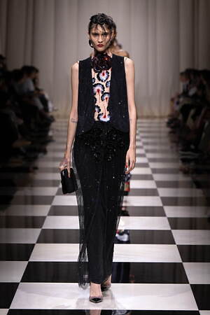 ジョルジオ アルマーニ プリヴェ(GIORGIO ARMANI PRIVÉ) 2023-24年秋冬ウィメンズコレクション  - 写真47