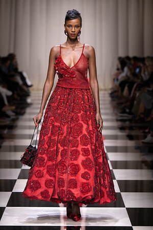 ジョルジオ アルマーニ プリヴェ(GIORGIO ARMANI PRIVÉ) 2023-24年秋冬ウィメンズコレクション  - 写真65