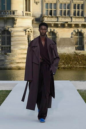 ヴァレンティノ オートクチュール(VALENTINO Haute Couture ) 2023-24年秋冬ウィメンズ&メンズコレクション  - 写真15