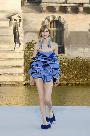 ヴァレンティノ オートクチュール(VALENTINO Haute Couture ) 2023-24年秋冬ウィメンズ&メンズコレクション  - 写真61