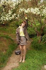 スナイデル23年秋ウェア、“チュールキャミ×ニットドレス”の甘辛コーデやファーベストなど｜写真14