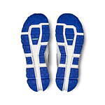 オン(On) クラウドウルトラ 2｜写真1