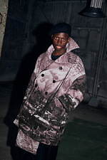 ヴィヴィアン・ウエストウッド マン 23-24年秋冬コレクション - クラシック×ストリートで遊びを｜写真19