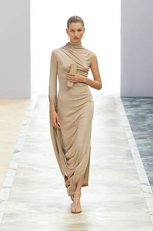 フェンディ オートクチュール(FENDI Haute Couture) 2023-24年秋冬ウィメンズコレクション  - 写真3