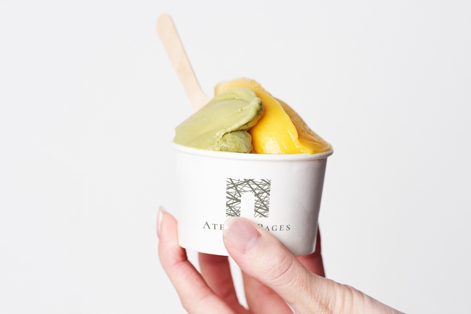 スイーツショップ＆カフェ「アトリエ パージュ 京都」誕生、ミシュランシェフが作るショコラやジェラート