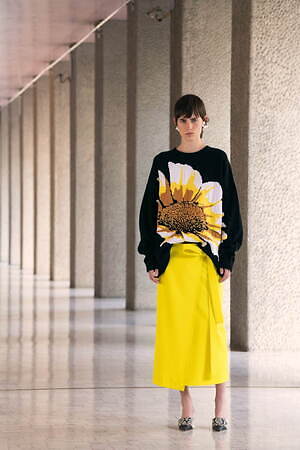 エムエスジーエム(MSGM) 2024年リゾートウィメンズコレクション  - 写真38