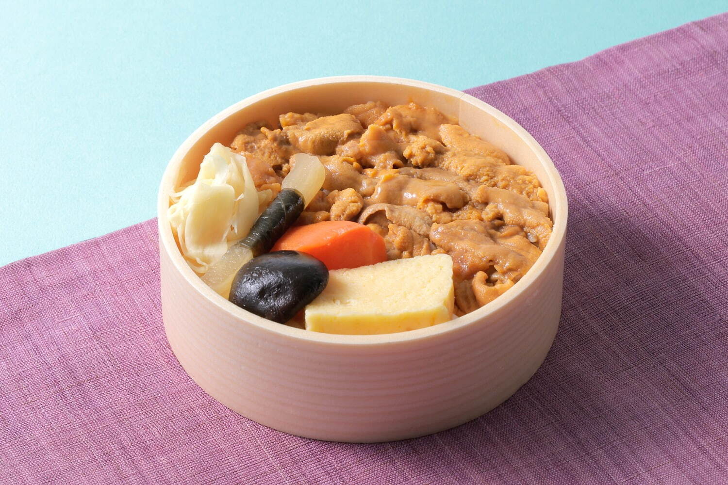 いわき市「小名浜美食ホテル」
うに弁 1,681円＜各日販売予定100点＞