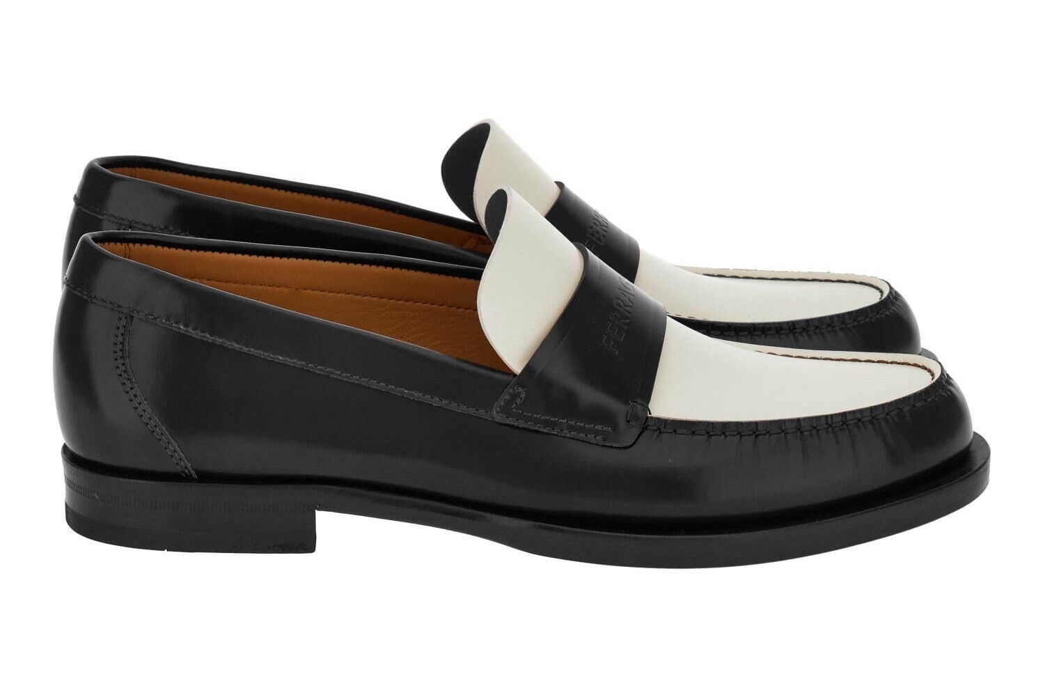 メンズのおすすめレザーシューズ2023秋冬[種類別]カジュアルコーデで活躍、人気ブランドの新作革靴