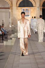 ドルチェ＆ガッバーナ 23年秋冬 アルタ サルトリア コレクション、“白い街”と南イタリアの伝統｜写真9