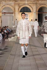 ドルチェ＆ガッバーナ 23年秋冬 アルタ サルトリア コレクション、“白い街”と南イタリアの伝統｜写真26
