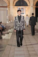 ドルチェ＆ガッバーナ 23年秋冬 アルタ サルトリア コレクション、“白い街”と南イタリアの伝統｜写真30