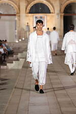 ドルチェ＆ガッバーナ 23年秋冬 アルタ サルトリア コレクション、“白い街”と南イタリアの伝統｜写真75