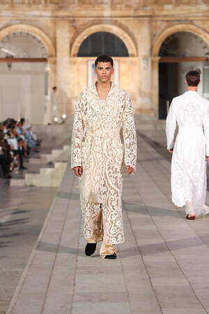 ドルチェ＆ガッバーナ アルタ サルトリア(DOLCE&GABBANA Alta Sartoria) 2023-24年秋冬メンズコレクション  - 写真3