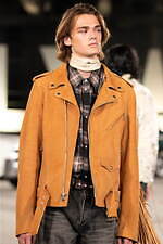 ダイリク 2024年春夏コレクション - 映画のヒーローたちに愛を捧げて｜写真56