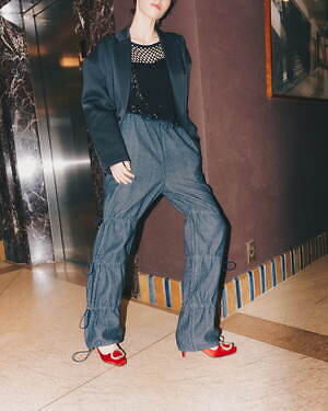 リヴィントーン(LIVINGTONE) 2023-24年秋冬ウィメンズコレクション  - 写真6