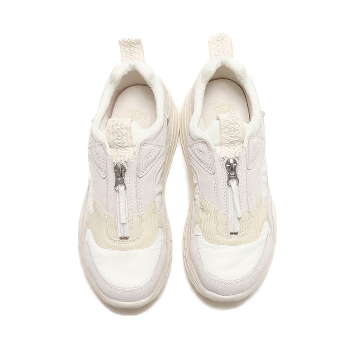 UGGの厚底スニーカー「CA805 MLT」に“爽やか”ホワイトの新色 UGGの厚底スニーカー「CA805 MLT」に“爽やか”ホワイトの新色