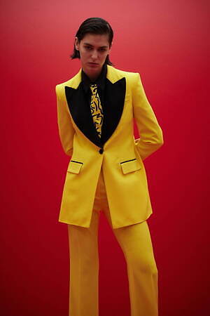 モスキーノ(MOSCHINO) 2024年リゾートウィメンズ&メンズコレクション  - 写真42