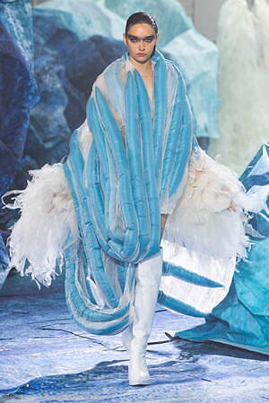 ユイマナカザト オートクチュール(YUIMA NAKAZATO Haute Couture ) 2022-23年秋冬ウィメンズ&メンズコレクション  - 写真18