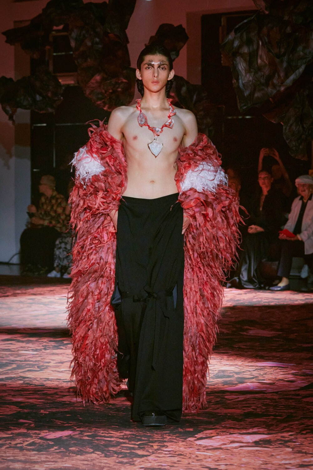 ユイマ ナカザト オートクチュール(YUIMA NAKAZATO Haute Couture ) 2023-24年秋冬ウィメンズ&メンズコレクション  - 写真22
