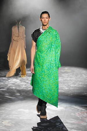 ユイマナカザト オートクチュール(YUIMA NAKAZATO Haute Couture ) 2023年春夏ウィメンズ&メンズコレクション  - 写真23