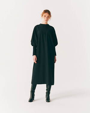 ルーム エイト(Room no.8) 2023-24年秋冬ウィメンズコレクション  - 写真4