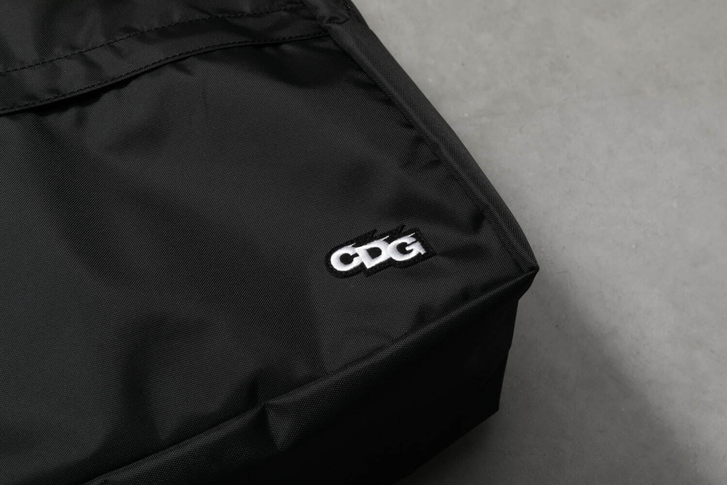 シーディージー(CDG) CDG｜写真15