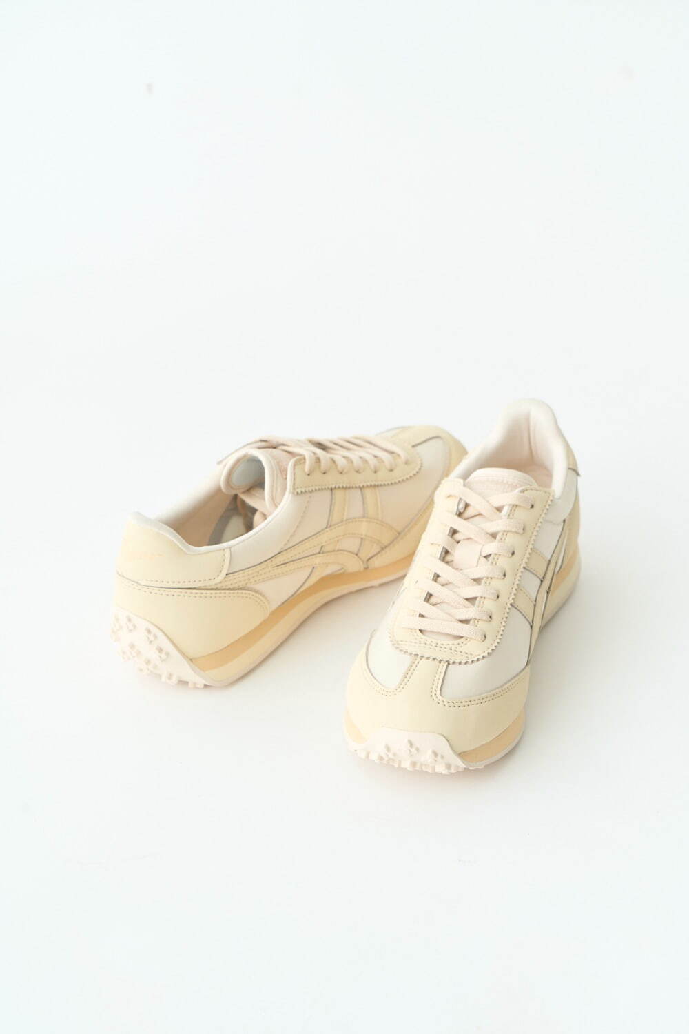 Onitsuka Tiger　24　emmi　edr オニツカタイガー　NIKE