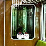 「ちいかわ×阪急電車」マルーンカラーの制服を着たハチワレ＆うさぎのコラボグッズ、装飾列車の運行も｜写真33