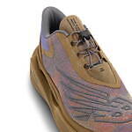 ストーンアイランド×東京デザインスタジオ ニューバランスのスニーカー、“せり出す”ソール×カモ柄で｜写真9