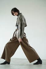 クラネ新宿ルミネ店限定カラーアイテム、人気コラボシューズ“ジャーマントレーナー”の再販も｜写真4