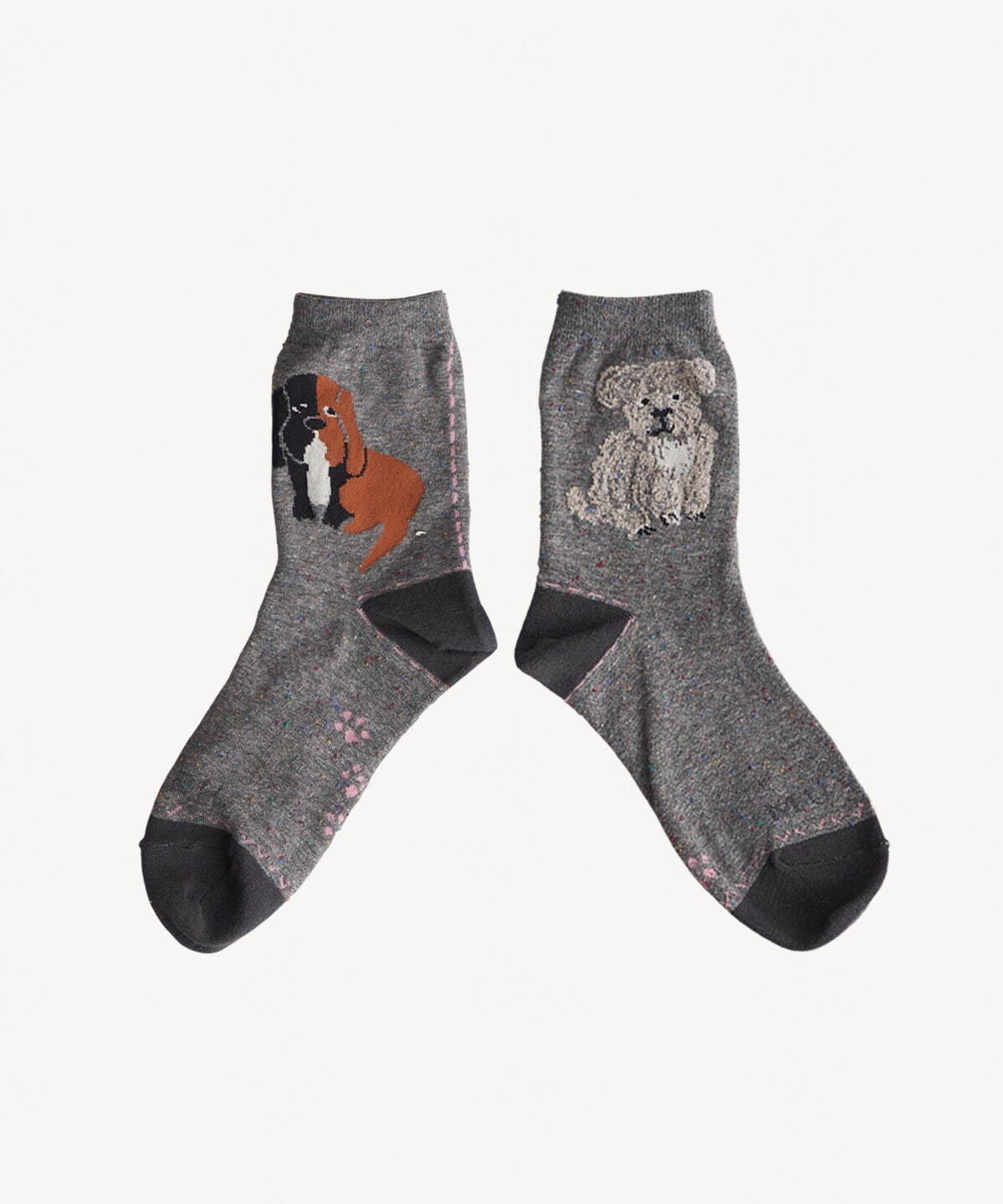 ミュベール“犬モチーフ”のバッグ＆ニット、シュナウザーや