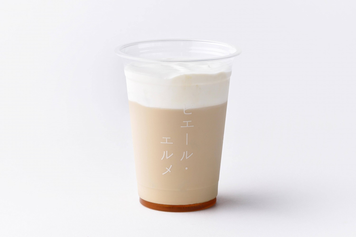 Made in ピエール・エルメ×小川珈琲のドリンク「ミルクブリュ―」“コーヒー豆”をミルクで抽出｜中部国際空港
