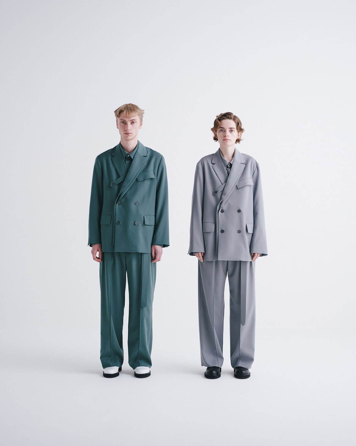 クルニ(CULLNI) 2023-24年秋冬ウィメンズ&メンズコレクション