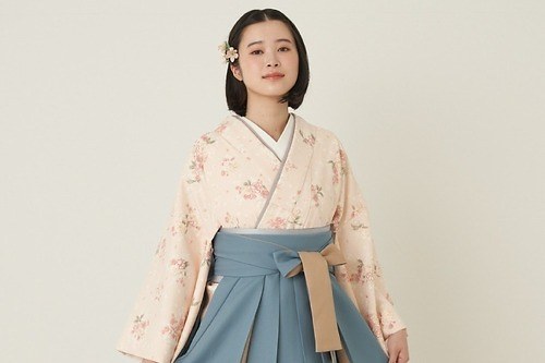 きものやまと2023年新作袴、八重桜やたんぽぽなど“春の花”咲く着物＆バイカラー袴