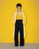 カナコ サカイの23秋冬新作、“ムラ染めモヘアシャギー”のボンバージャケット＆ロングコート｜写真3