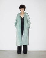 カナコ サカイの23秋冬新作、“ムラ染めモヘアシャギー”のボンバージャケット＆ロングコート｜写真2