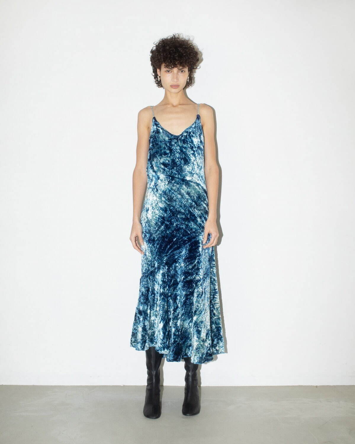 SHIBORI VELVET DRESS 181,000円