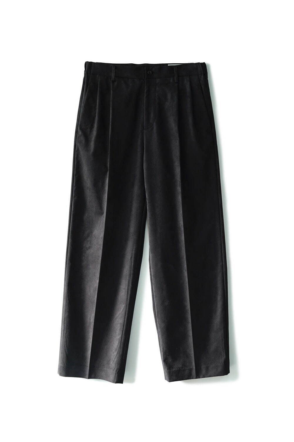 TWO TUCKS WIDE PANTS 46,200円