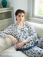 スナイデル ホーム×トワル・ド・ジュイ美術館のルームウェア、草花柄＆繊細レースのパジャマなど｜写真3